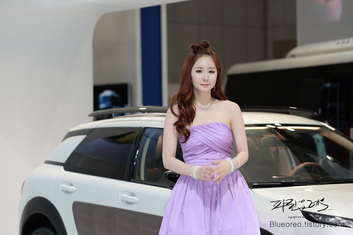 2015韩国国际车展靓丽车模Kim Ye Ha